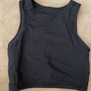 Lululemon crop top